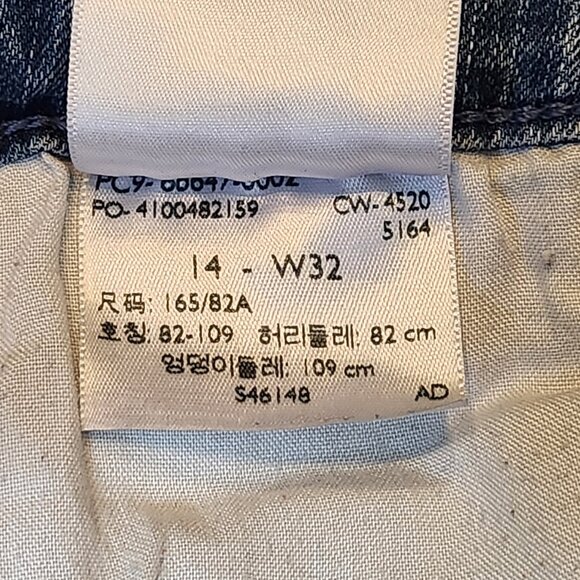 LEVI'S SIGNATURE Women's Mid-Rise Jean Shorts - Sz 14 - Picture 6 of 6